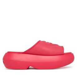 Klapki LOVE MOSCHINO. Czerwone klapki damskie Love Moschino, bez wzorów, bez obcasa. Za 449.99 zł.