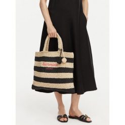 Torebka Liu Jo. Czarne torebki do ręki damskie Liu Jo, bez wzorów, bez dodatków. Za 389.99 zł.
