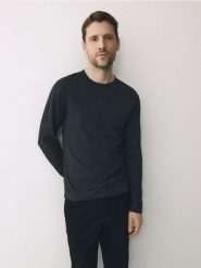 Longsleeve z wełny merino - ciemnoszary. Szare bluzki z długim rękawem męskie Reserved, l, bez wzorów, z wełny, bez kołnierzyka. Za 199.99 zł.