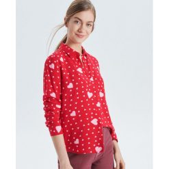 Koszula o klasycznym kroju - Czerwony. Koszule damskie marki Cropp. Za 29.99 zł.