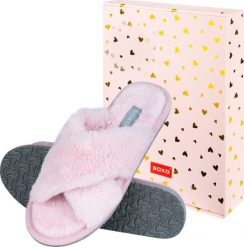 Soxo Kapcie Damskie różowe w pudełku 3536. Czerwone kapcie damskie Soxo, bez wzorów. Za 99.99 zł.