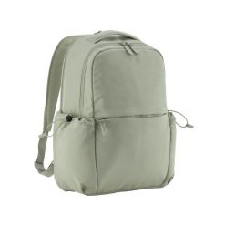 Plecak Quadra Studio. Zielone plecaki damskie QUADRA, bez wzorów. Za 225.50 zł.