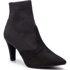 Botki TAMARIS - 1-25094-31 Black/Navy 081. Kozaki damskie marki Tamaris. W wyprzedaży za 169.00 zł.