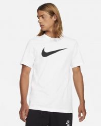 Koszulka sportowa męska Nike Icon Swoosh. Białe koszulki sportowe męskie Nike, m, bez wzorów, z bawełny, bez kołnierzyka, bez ramiączek, na fitness i siłownię. Za 178.00 zł.