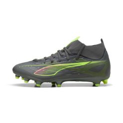 Buty piłkarskie Puma Ultra 5 Match+ FG/AG. Czarne buty sportowe męskie Puma, bez zapięcia, do piłki nożnej. Za 322.75 zł.
