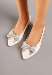 Beżowe Balerinki Ozdobione Cyrkoniową Kokardą Melioria. Brązowe baleriny damskie Born2be, bez wzorów, z jeansu, eleganckie, bez obcasa, na płaskiej podeszwie. Za 54.99 zł.