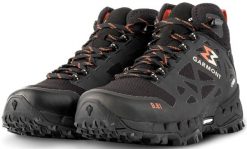 Buty turystyczne damskie Garmont 9.81 N Air G 2.0 Mid GTX - black/red. Czarne trekkingi damskie Garmont. Za 867.64 zł.