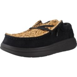 Buty HEY DUDE WENDY X LUXE Nadruk zwierzęcy. Obuwie sportowe damskie SENZA MARCA, bez wzorów, ze skóry, trekkingowe. Za 318.99 zł.