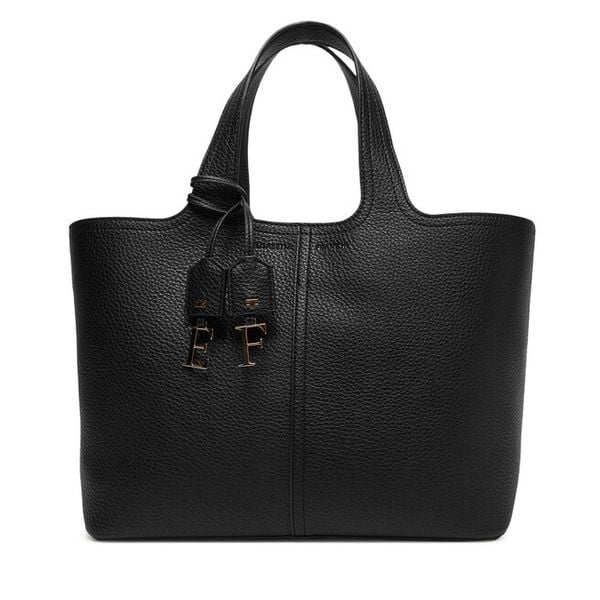 Torebka Elisabetta Franchi. Czarne torebki do ręki damskie Elisabetta Franchi, bez wzorów, klasyczne, bez dodatków. Za 959.99 zł.