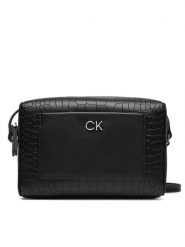 Calvin Klein Torebka Ck Daily Camera Bag_Croco K60K612140 Czarny. Czarne listonoszki damskie Calvin Klein, bez wzorów, ze skóry, bez dodatków. Za 269.99 zł.