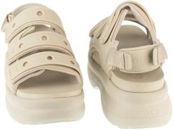 Crocs Soho Frosted Sport Sandal W Beżowe 41/42 (212032-1WY). Brązowe sandały damskie Crocs, bez wzorów, bez obcasa, bez zapięcia. Za 236.75 zł.