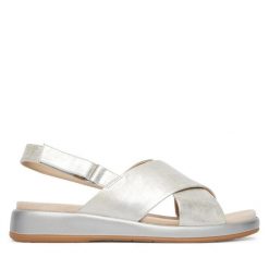 Sandały Caprice. Szare sandały damskie Caprice, bez wzorów, bez obcasa, na płaskiej podeszwie, bez zapięcia. Za 339.99 zł.