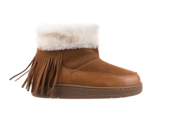 Śniegowce Bayla-158 17087 Cognac, Brąz, Skóra naturalna - 41. Brązowe śniegowce i trapery damskie Bayla, ze skóry. W wyprzedaży za 134.10 zł.