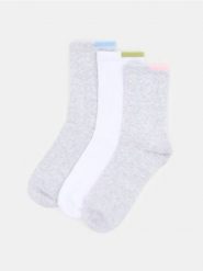 Bawełniane skarpetki 3 pack - wielobarwny. Skarpety damskie Sinsay, bez wzorów, z bawełny. Za 15.99 zł.