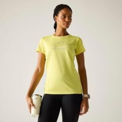 Damska koszulka z krótkim rękawem Fingal Slogan. Żółte t-shirty damskie Regatta, s, bez wzorów, z poliesteru, bez kołnierzyka. Za 99.99 zł.