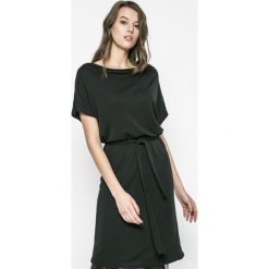 Vero Moda - Sukienka Nice. Czarne sukienki damskie Vero Moda, s, bez wzorów, z dzianiny, casualowe, bez kołnierzyka, bez ramiączek. W wyprzedaży za 79.90 zł.