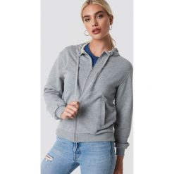NA-KD Basic Bluza basic z kapturem - Grey. Bluzy damskie marki NA-KD Basic. Za 100.95 zł.