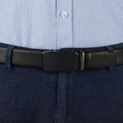 Pasek męski skórzany 3,5 cm klamra automatyczna Beltimore czarny 51-571 : Kolory - czarny, Rozmiar pasków - r.110-125 cm. Czarne paski damskie bez wzorów, ze skóry, wizytowe. Za 64.99 zł.