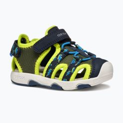 Sandały dziecięce Geox Multy. Niebieskie sandały chłopięce Geox, z gumy, bez zapięcia. Za 209.99 zł.