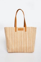 Torebka damska pleciona Ottano WEEKEND MAX MARA. Plecaki damskie Weekend Max Mara, bez wzorów, bez dodatków. W wyprzedaży za 1,191.75 zł.