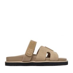 Klapki GINO ROSSI. Brązowe klapki damskie Gino Rossi, bez wzorów, bez obcasa. Za 179.99 zł.