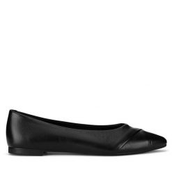 Baleriny Lasocki. Czarne baleriny damskie Lasocki, bez wzorów, bez obcasa. Za 169.99 zł.