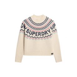 Wzorzysty sweter jacquard damski Superdry. Brązowe swetry damskie Superdry., na zimę, bez wzorów, bez kołnierzyka, bez ramiączek, bez kaptura. W wyprzedaży za 346.95 zł.