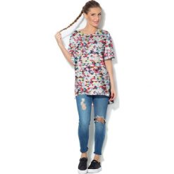 Colour Pleasure Koszulka CP-033 16 biało-różowo-niebieska r. uniwersalny. T-shirty damskie marki Colour Pleasure. Za 76.57 zł.
