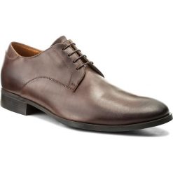 Półbuty GINO ROSSI - Greg MPV196-E81-ZR00-3700-0 92. Eleganckie półbuty marki Gino Rossi, z materiału. W wyprzedaży za 229.00 zł.