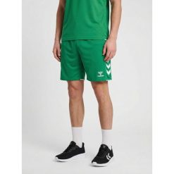 Szorty Hummel Core 2.0. Białe krótkie spodenki sportowe męskie Hummel, bez wzorów, na fitness i siłownię. Za 160.50 zł.