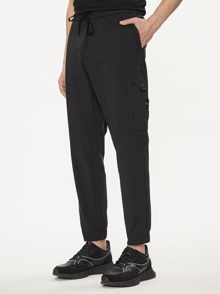 Boss Spodnie materiałowe T_Urbanex-CargoLight 50508339 Czarny Tapered Fit. Czarne spodnie materiałowe męskie Boss, m, bez wzorów, z materiału. Za 669.99 zł.