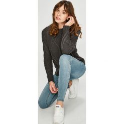 Vero Moda - Sweter. Swetry damskie marki Vero Moda. W wyprzedaży za 89.90 zł.