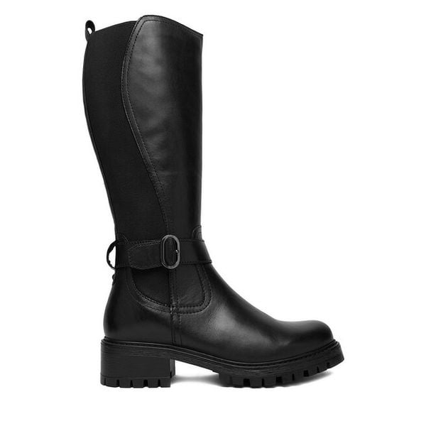 Kozaki Lasocki. Czarne kozaki damskie Lasocki, bez obcasa, na słupku. Za 429.99 zł.