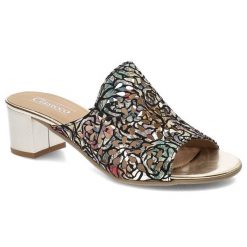 Kolorowe Klapki Clasicco Eleganckie Skórzane Obuwie. Czarne klapki damskie Clasicco, bez wzorów, bez obcasa, na obcasie, bez zapięcia. Za 209.00 zł.