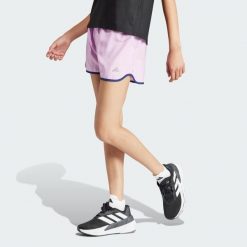 Szorty Run It. Czerwone obuwie sportowe damskie Adidas, bez wzorów, sportowe, do biegania. Za 121.30 zł.