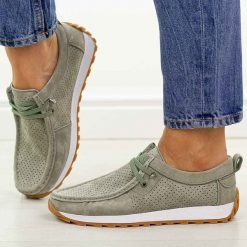 Zielone skórzane mokasyny damskie Evento 9772. Zielone mokasyny damskie eVento, z jeansu, casualowe. Za 239.00 zł.