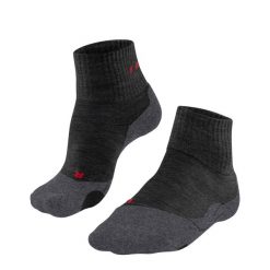 Krótkie skarpetki Falke TK2 Explore. Szare skarpety męskie Falke, bez wzorów, z elastanu. Za 151.00 zł.