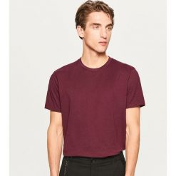 Gładki T-shirt Basic - Bordowy. T-shirty męskie marki Giacomo Conti. W wyprzedaży za 14.99 zł.