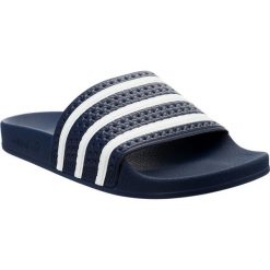 Adidas granatowe Adilette 022. Klapki męskie Adidas, z gumy, eleganckie. W wyprzedaży za 199.00 zł.