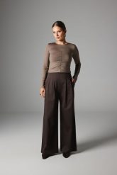 SPODNIE DAKOTA CZEKOLADOWE S - Flawless. Brązowe spodnie materiałowe damskie Flawless, s, bez wzorów, z bawełny, z podwyższonym stanem. Za 474.00 zł.
