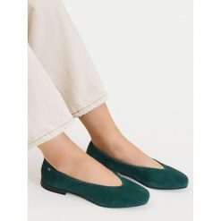 Baleriny Lasocki. Zielone baleriny damskie Lasocki, bez wzorów, bez obcasa. Za 159.99 zł.