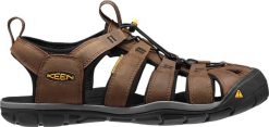 Keen Sandały męskie Clearwater CNX Leather Dark Earth/Black r. 44 (1013106). Czarne sandały męskie Keen, bez zapięcia. Za 399.93 zł.