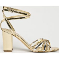 Guess Jeans - Sandały. Sandały damskie marki Guess Jeans. W wyprzedaży za 499.90 zł.