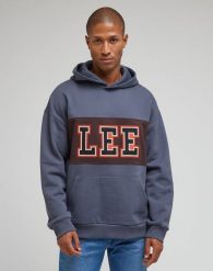 LEE SEASONAL HOODIE MĘSKA BLUZA Z KAPTUREM NIEROZPINANA DUSTY NAVY LM07RHA72. Niebieskie bluzy męskie Lee, l, bez wzorów, z bawełny, z kapturem, na fitness i siłownię. Za 149.99 zł.
