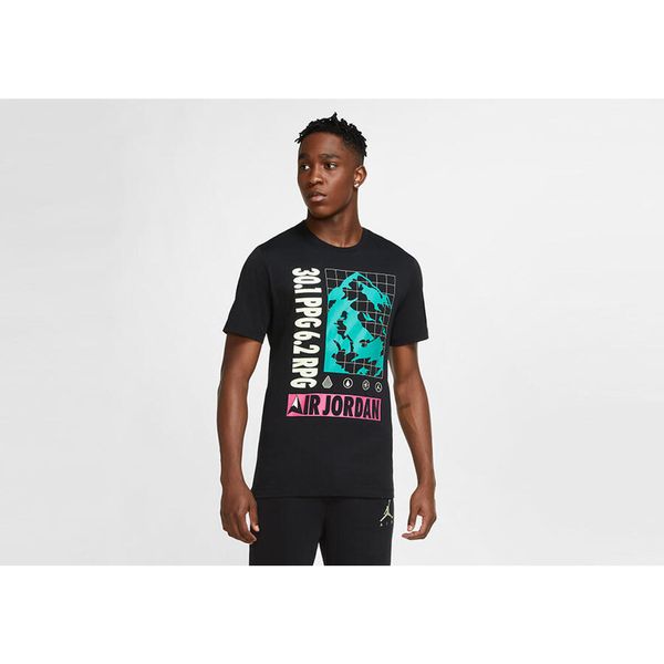 Koszulka męska nike air jordan winter utility mountainside tee black. Czarne koszulki sportowe męskie Jordan, m, bez wzorów, bez kołnierzyka, bez ramiączek, do koszykówki. Za 149.00 zł.