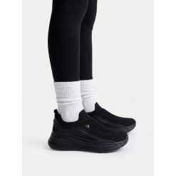 Sneakersy Go Soft. Czarne trampki i tenisówki chłopięce GO SOFT, bez wzorów, bez zapięcia. Za 99.99 zł.