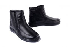 COMFORTABEL 670455-1 schwarz, botki męskie. Czarne botki męskie Comfortabel, na zimę, bez wzorów, bez zapięcia. Za 404.90 zł.