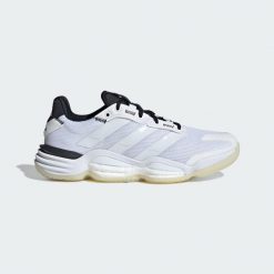Buty Stabil 16 Indoor. Białe obuwie sportowe damskie Adidas, bez wzorów, z materiału, do piłki ręcznej. Za 699.00 zł.