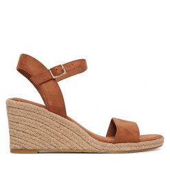 Espadryle Tamaris. Brązowe sandały damskie Tamaris, bez wzorów, bez obcasa, bez zapięcia. Za 229.99 zł.
