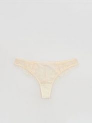 Koronkowe majtki stringi - złamana biel. Stringi damskie Reserved, l, bez wzorów, z koronki. Za 39.99 zł.